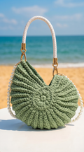 Bolsos de conchas hechos a mano
